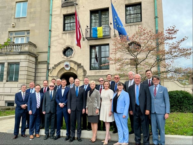 Latvijas Republikas vēstniecība Amerikas Savienotajās Valstīs rīkoja Latvijas goda konsulu Amerikas Savienotajās Valstīs sanāksmi